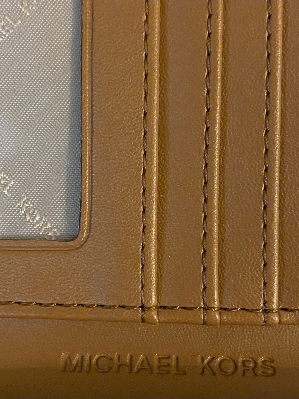 Michael Kors passport holder - BRAND NEW